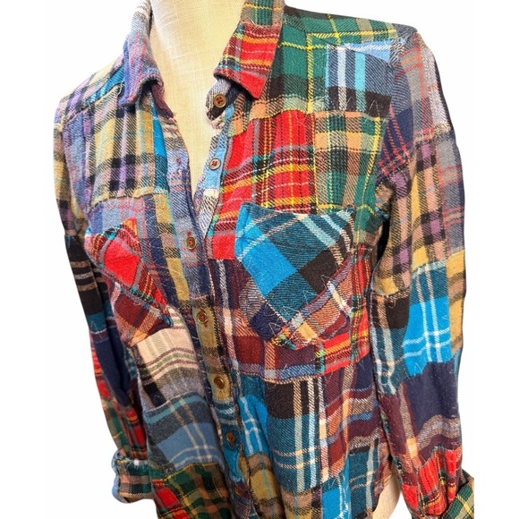 We The Free Lost In Plaid Cropped Patchwork Flannel Shirt Women M Rare Boho - Picture 11 of 13